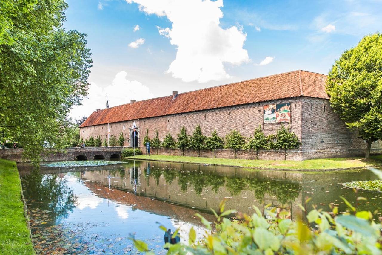 Bed and breakfast Landgoed Kasteel Limbricht Extérieur photo
