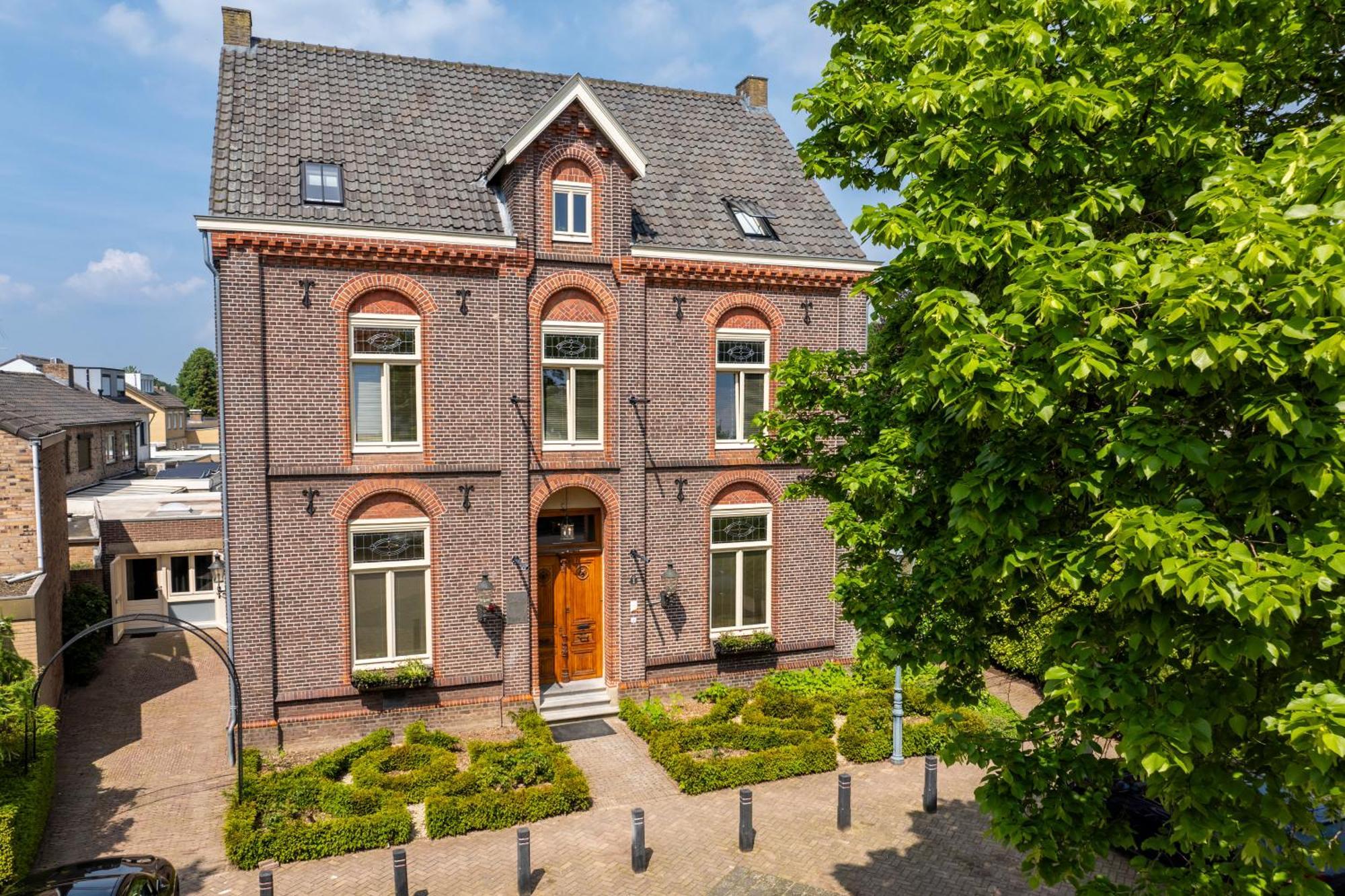 Bed and breakfast Landgoed Kasteel Limbricht Extérieur photo