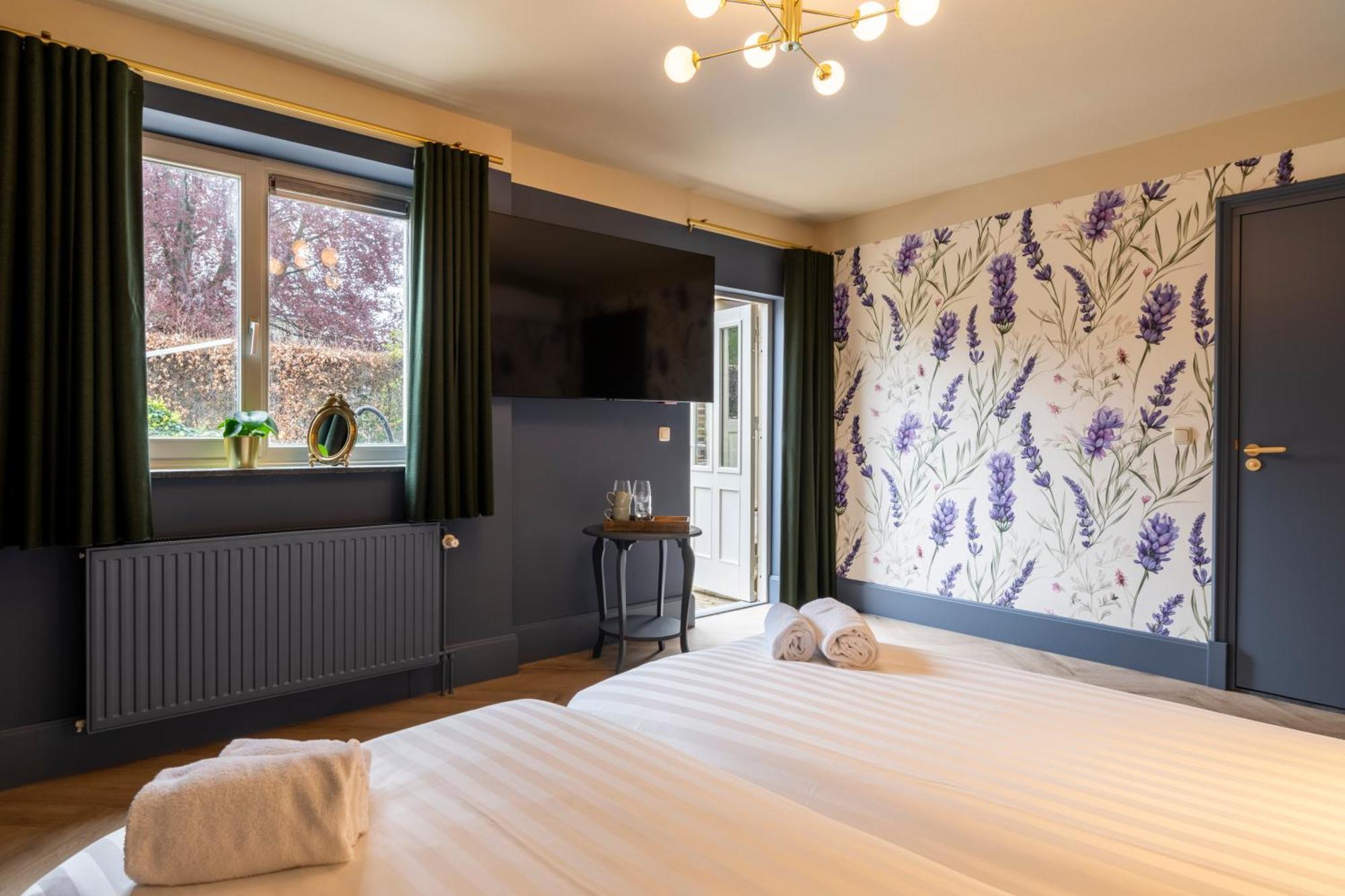 Bed and breakfast Landgoed Kasteel Limbricht Extérieur photo