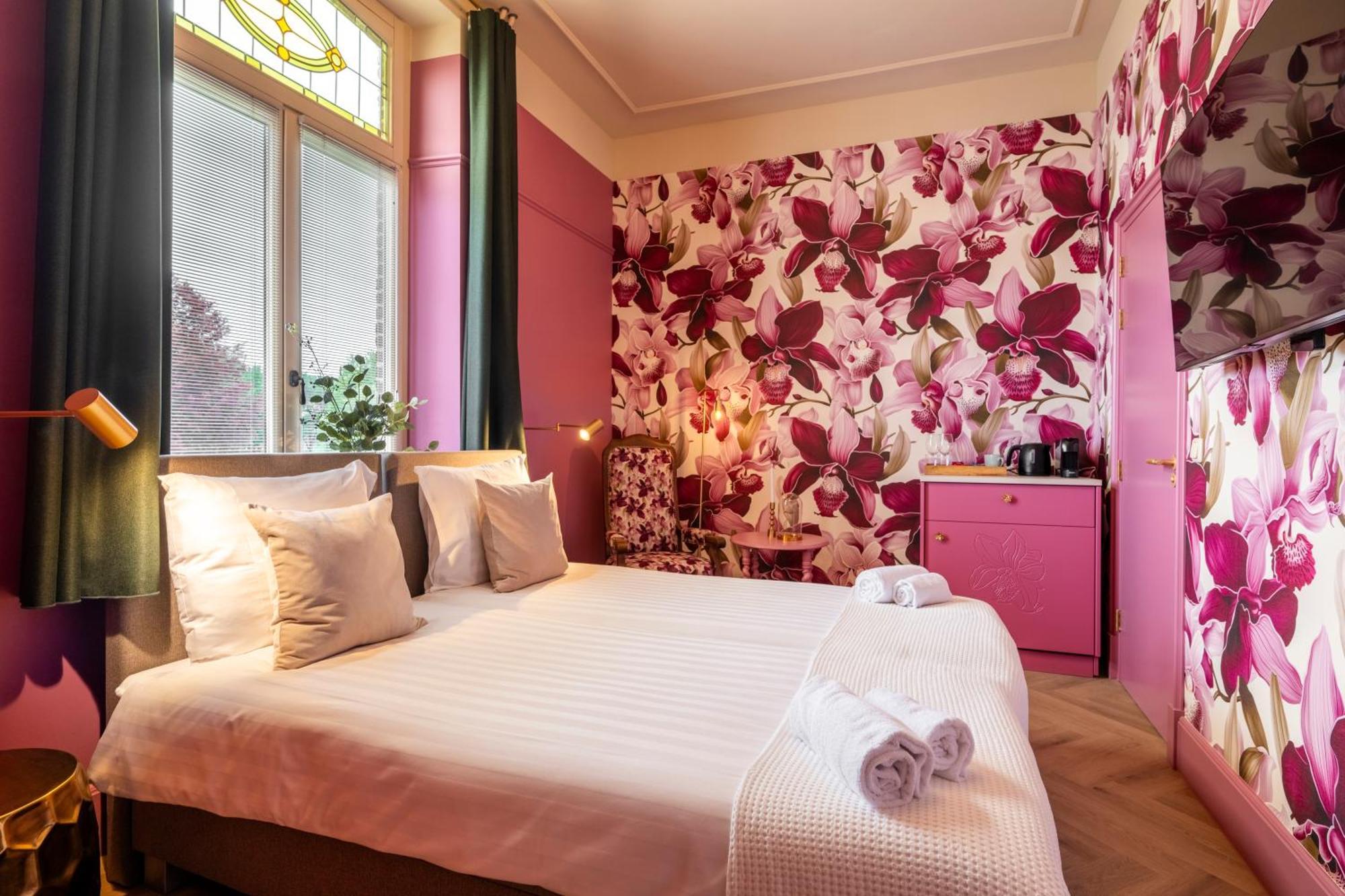 Bed and breakfast Landgoed Kasteel Limbricht Extérieur photo